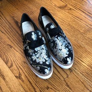 Never worn floral shoes